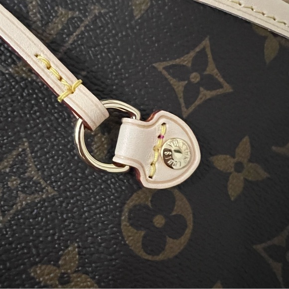 LOUIS VUITTON MONOGRAM NEVERFULL MM PIVOINE SHOULDER BAG TOTE - Picture 5 of 9